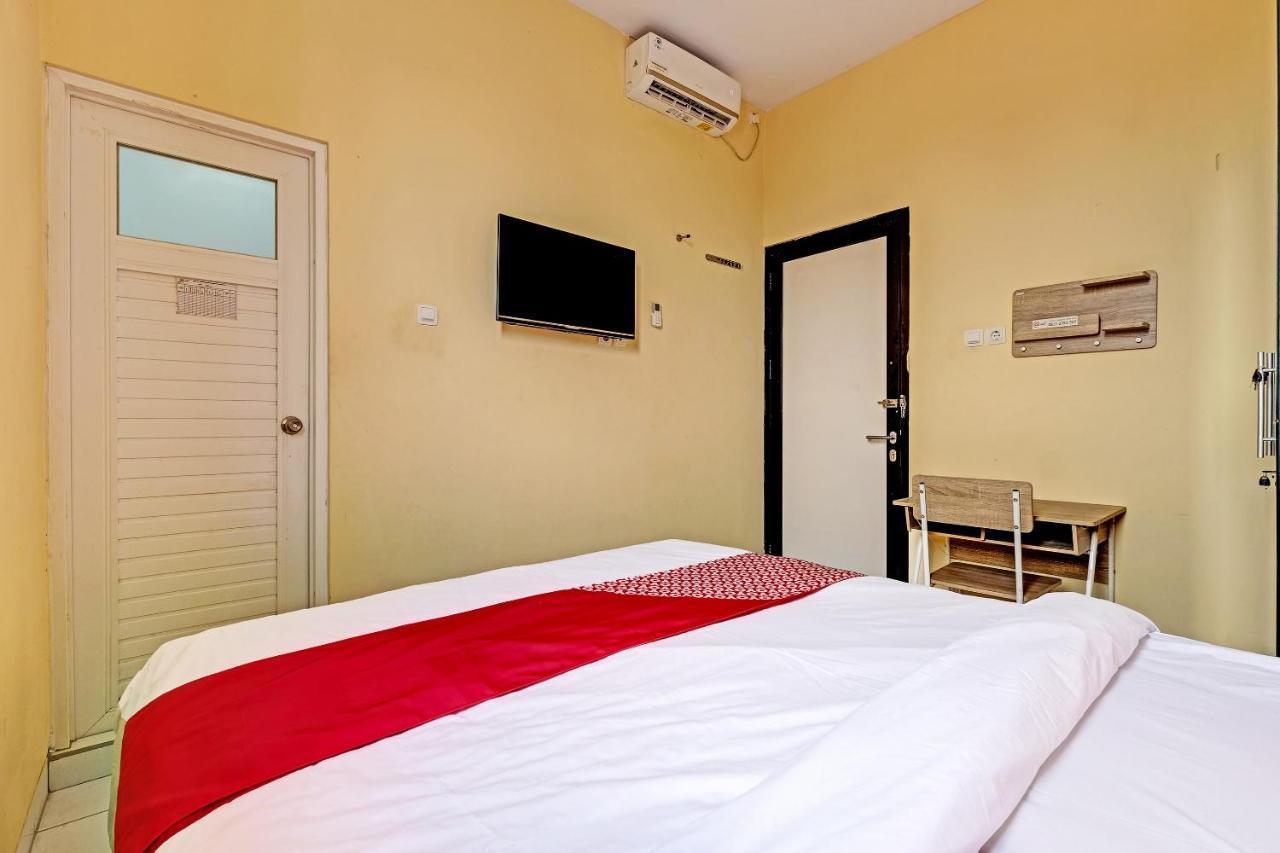 Oyo 91532 Malioboro Guesthouse 日惹 外观 照片