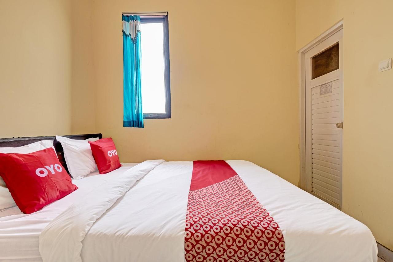 Oyo 91532 Malioboro Guesthouse 日惹 外观 照片