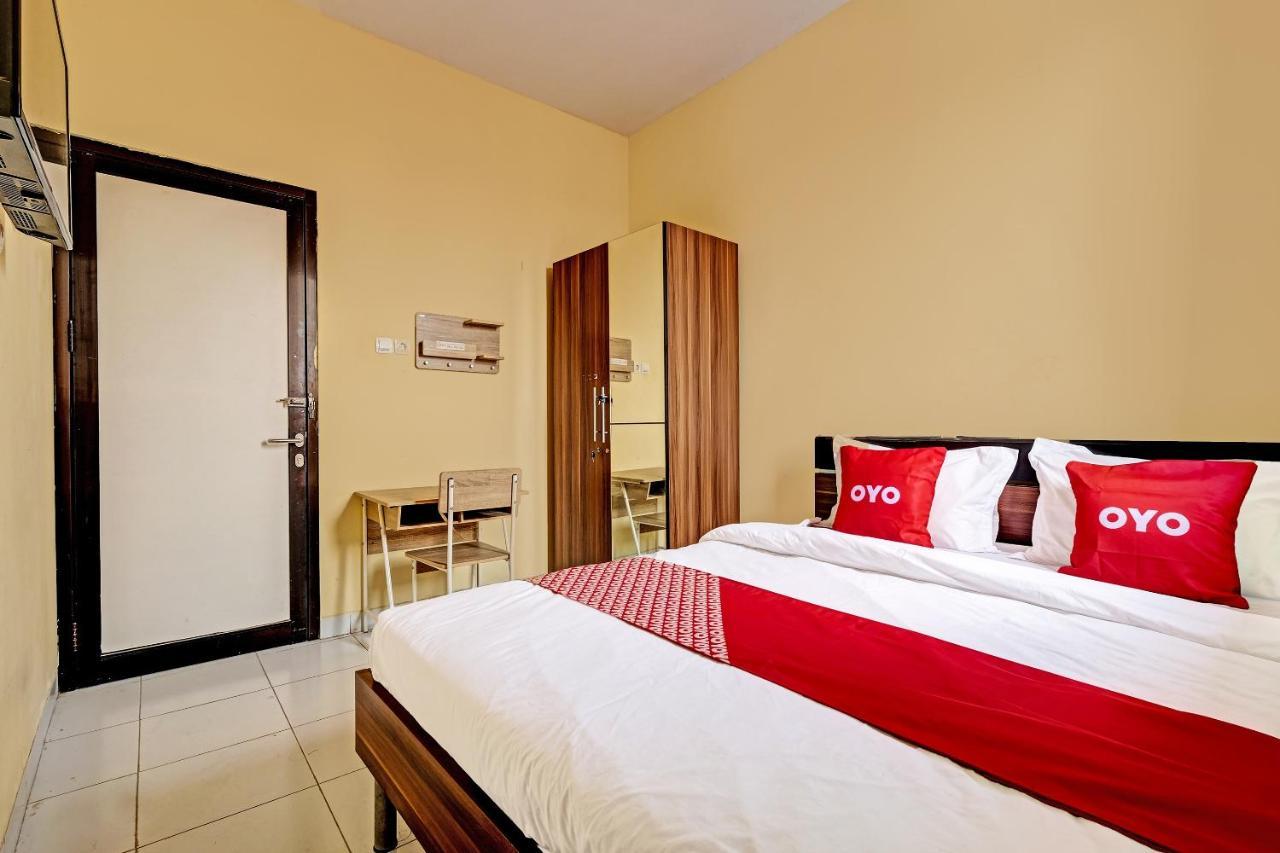 Oyo 91532 Malioboro Guesthouse 日惹 外观 照片